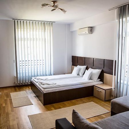 Do Not Enter Studio Loft Appartement Oradea Kamer foto