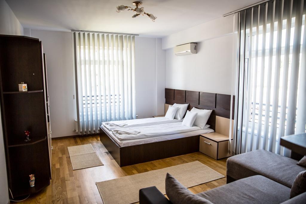 Do Not Enter Studio Loft Appartement Oradea Kamer foto